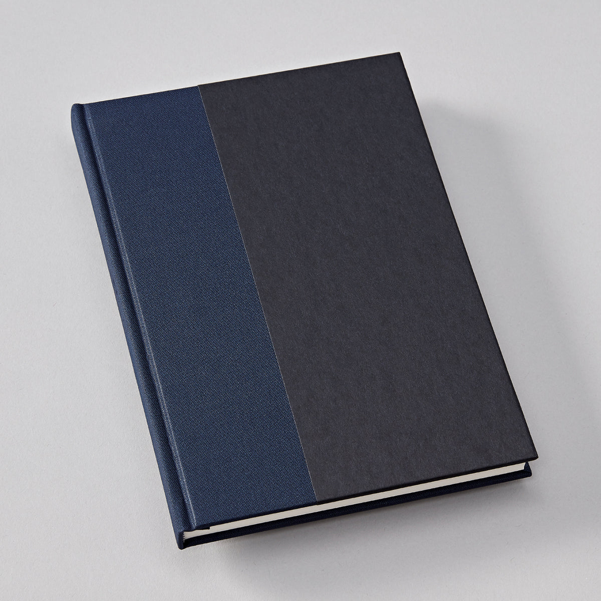 Notebook (A5) NATURAL AFFAIR, Midnight, Dotted