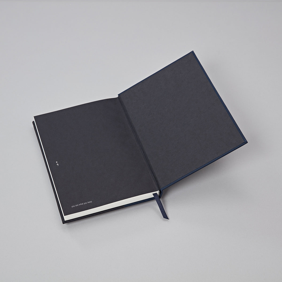 Notebook (A5) NATURAL AFFAIR, Midnight, Dotted
